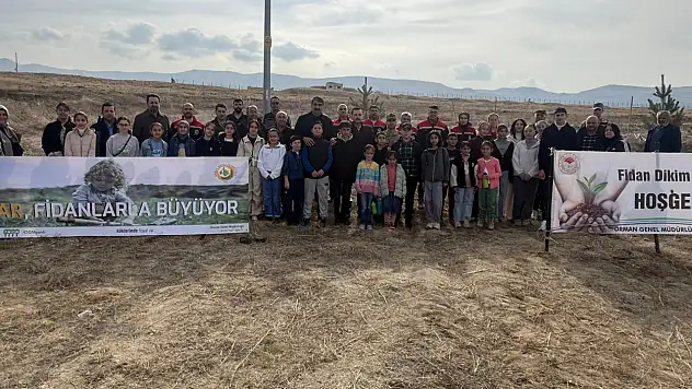 Aşkale'de 11 Kasım Milli Ağaçlandırma Günü'nde Fidanlar Toprakla Buluştu