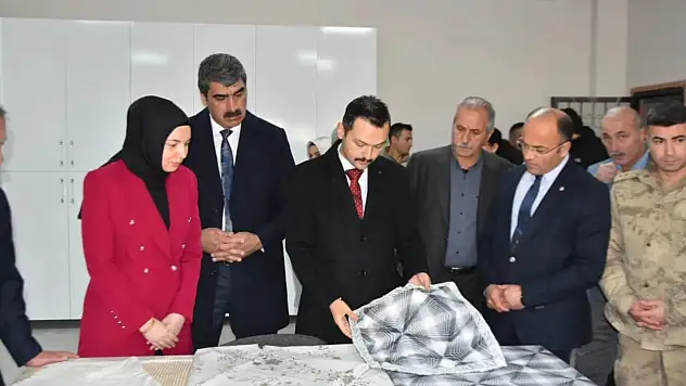 Aşkale'de Kadın İstihdamını Güçlendirecek Atölyeler Açıldı