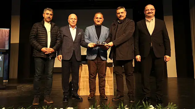 Asrın İdrakine, İnsanlığa Müslümanlar Ne Vadediyor? Programı Gerçekleştirildi