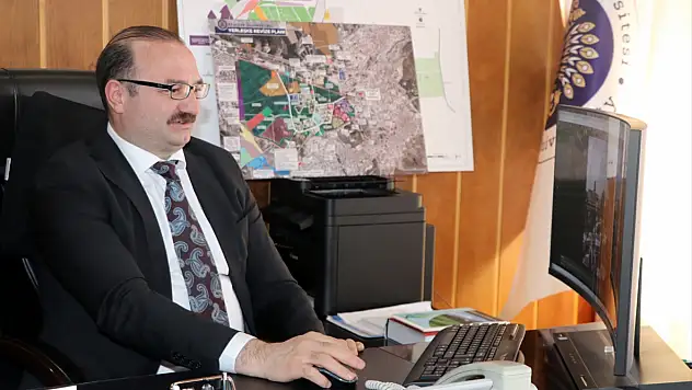 Atatürk Üniversitesi Rektörü Hacımüftüoğlu, 'Yılın Kareleri' oylamasına katıldı