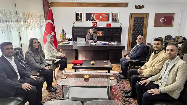 Bahçesaray'da 24 Kasım Öğretmenler Günü Ziyareti