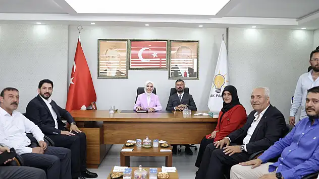 Bakan Göktaş AK Parti Ağrı İl Başkanlığını ziyaret etti
