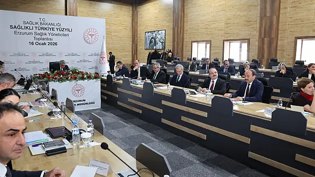 Bakan Memişoğlu ve Rektör Hacımüftüoğlu Erzurum'da Bir Araya Geldi