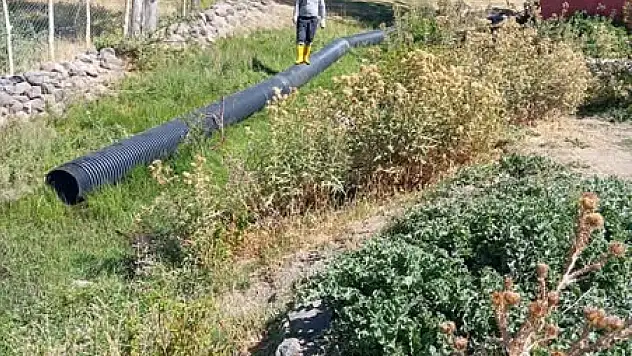 Başkale'de Alt Yapı Çalışmaları Tüm Hızıyla Devam Ediyor