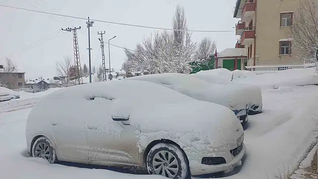 Başkale'de yollar ne zaman açılacak?
