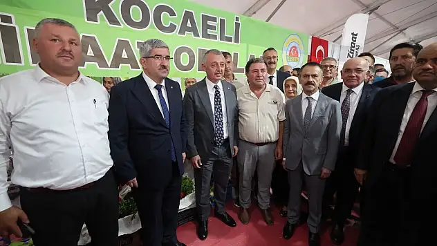 Başkan Büyükakın'dan Çiftçilere Destek Mesajı: Birlikte Çıktığımız Yolda Bereket Artıyor!