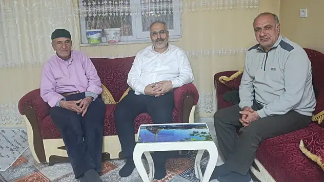 Başkan Geçit, ileri ailesinin iftar sofrasına konuk oldu