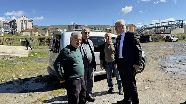Başkan Yakut kesimhanede vatandaşlarla buluştu