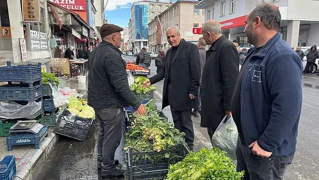 Başkan Yakut'tan esnafa hayırlı iftar temennisi