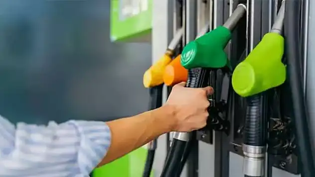 Benzine, motorine, mazota İNDİRİM veya ZAM var mı, gelecek mi? 7 Haziran Akaryakıt Fiyatları