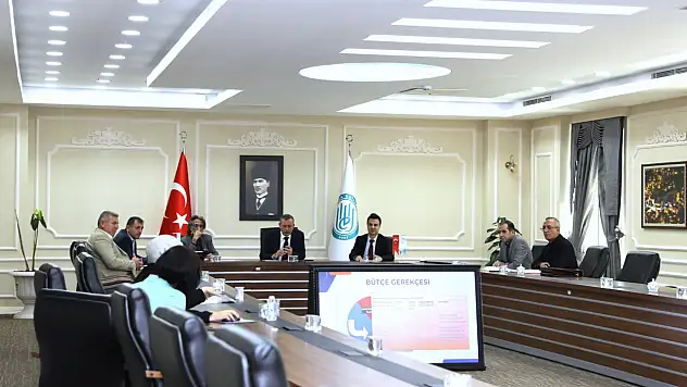 BEÜ'de Turizm İhtisaslaşma Projeleri 2025 Yılı 2. Dönem Sunumlarıyla Tanıtıldı