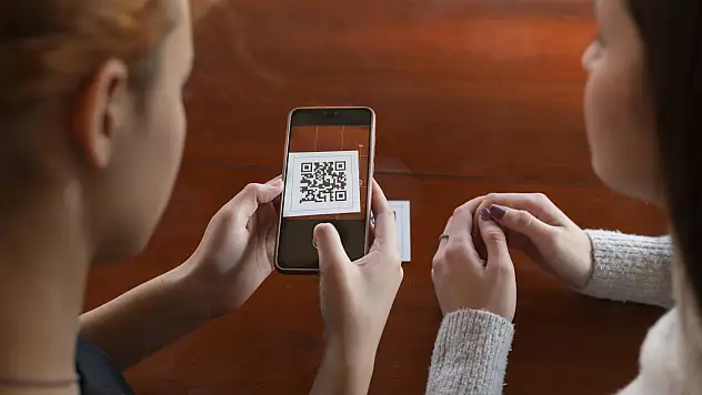 Bir menüye bakayım derken dolandırılabilirsiniz! QR kod tuzağı