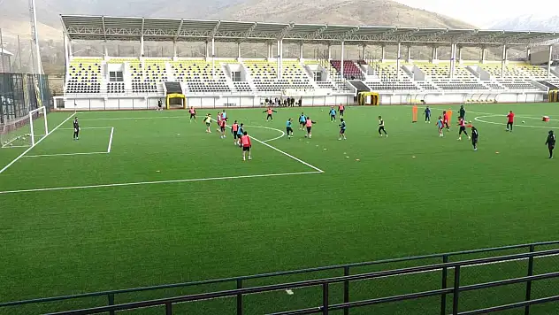 Bitlis 1916 namağlup ve gol yemeden liderliğini sürdürüyor, hedefleri şampiyonluk!