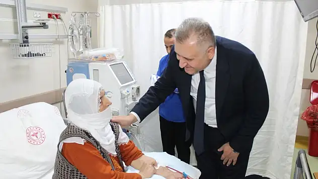 Bitlis İl Sağlık Müdürü Ergene'den Tatvan Devlet Hastanesi Ek Hizmet Binalarına İnceleme