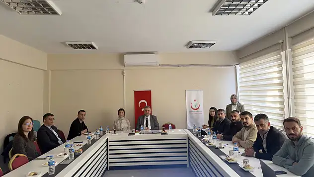 Bitlis Sağlıkta İzleme ve Değerlendirme Sistemi Çevrimiçi Değerlendirme Toplantısı Gerçekleştirildi