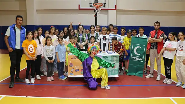 Bitlis'te 26 Haziran Uluslararası Uyuşturucuyla Mücadele Günü Renkli Etkinliklerle Kutlandı