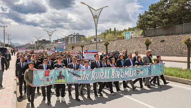Bitlis'te 3-9 Mayıs Trafik Haftası Etkinlikleri Düzenlendi