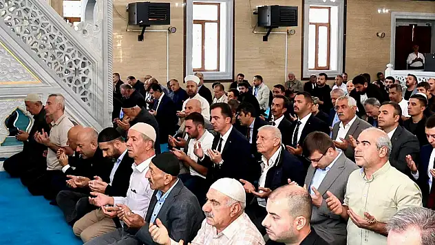 Bitlis'te 38. Ahilik Haftası Kapsamında Mevlit Programı Düzenlendi
