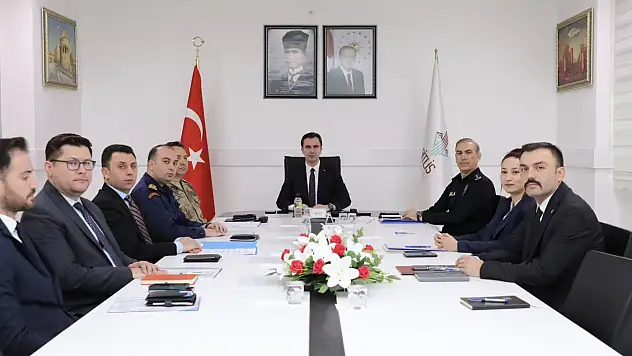 Bitlis'te Güvenlik ve Asayiş Toplantısı Gerçekleştirildi