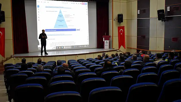 Bitlis'te kurum personellerine koordinasyon eğitimi verildi