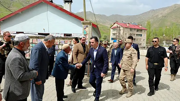 Bitlis Valisi Ahmet Karakaya'dan Ünaldı ve Arıdağ Köylerine Ziyaret