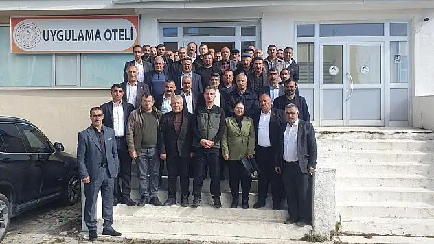 Bölge Müdürü Karakurt Sarıkamış'ta Muhtarlarla Bir Araya Geldi