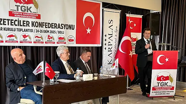 Bolu'da Gazetecilik Meslek Yasası Üzerine Acil Çözüm Arayışları ve Fikir Birliği Sağlandı