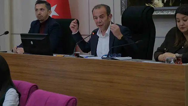 Bolu–Düzce polemiğinde Ağrı Dağı benzetmesi gündeme oturdu