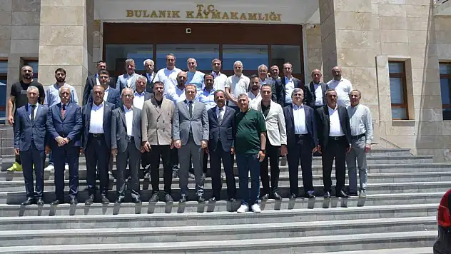 Bulanık Kopspor'un yeni sezon planları için destek toplantısı düzenlendi