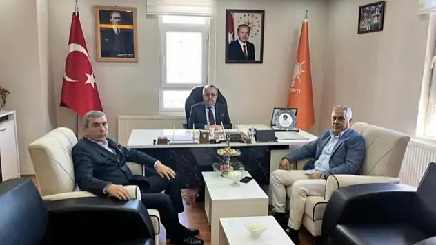Bursa İş İnsanlarından AK Parti Güroymak İlçe Başkanlığı'na Ziyaret