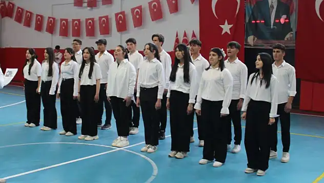 Çaldıran'da 19 Mayıs Coşkusu