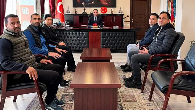 Çaldıran'da Gençlik Haftası Coşkusu: Kaymakam Süleyman Bakan Gençleri Ağırladı