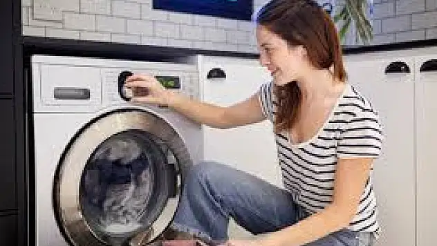 Çamaşır makinesini bu saatlerde çalıştıranlar daha az fatura ödüyor