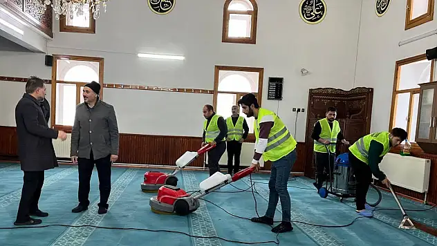 Camiler ramazan'a pırıl pırıl giriyor
