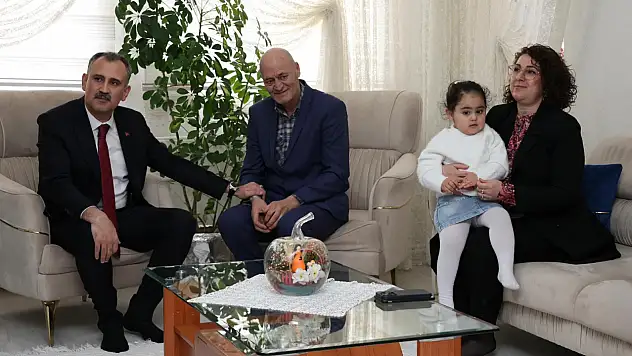 Çanakkale ruhu Ağrı'da yaşatıldı, şehit ailesi unutulmadı
