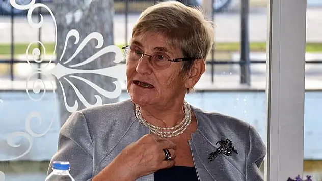 Canan Karatay Öldü mü, Yaşıyor mu? Son dakika Canan Karatay Öldü Haberleri Doğru mu?