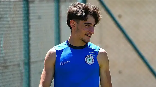 Çaykur Rizespor'un Genç Yıldızı Muhammed, Süper Lig Debüsünü Heyecanla Bekliyor