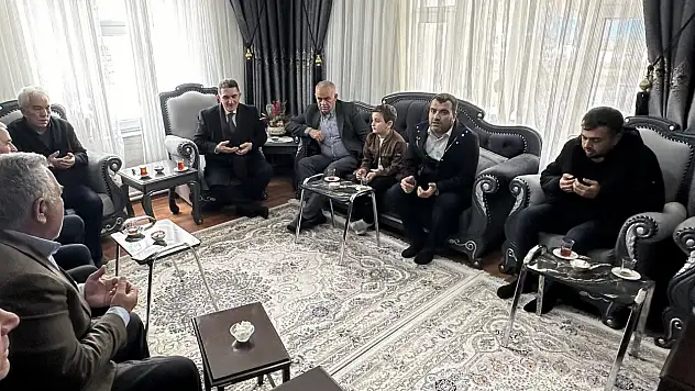 Çelebi 'İyi günde de kötü günde de birlikteyiz'