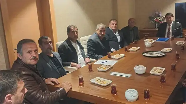 CHP Bitlis İl Yönetim Kurulu Görev Dağılımını Gerçekleştirdi