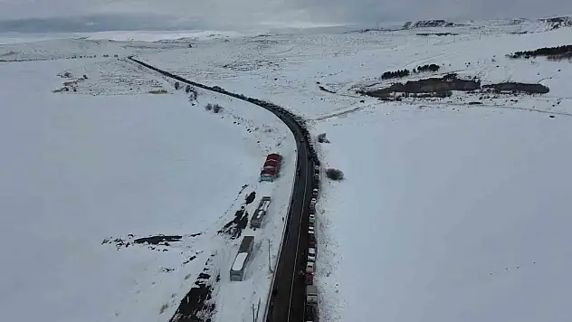 Çıldır Gölü'nde kış turizmi rekoru