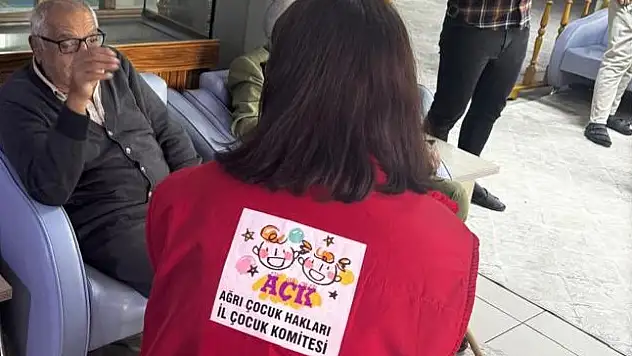 Çocuk Hakları Komitesi'nden huzurevine anlamlı ziyaret
