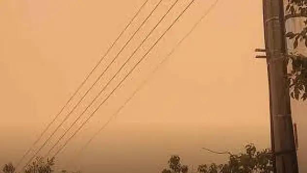 Çöl tozu alarmı: Gözünüzü ovuşturmak kalıcı hasara yol açabilir