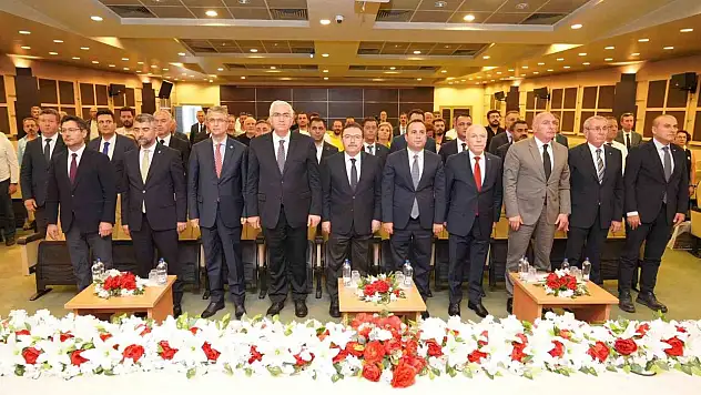Cumhuriyetin Temellerinin Atıldığı Şehirler Erzurum'da Bir Araya Geldi