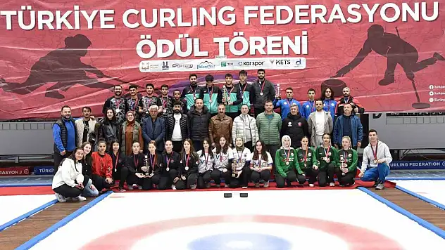 Curling 2. Ligi'nde şampiyonlar ortaya çıktı.