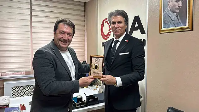 Curling camiası ve medya Erzurum'da buluştu