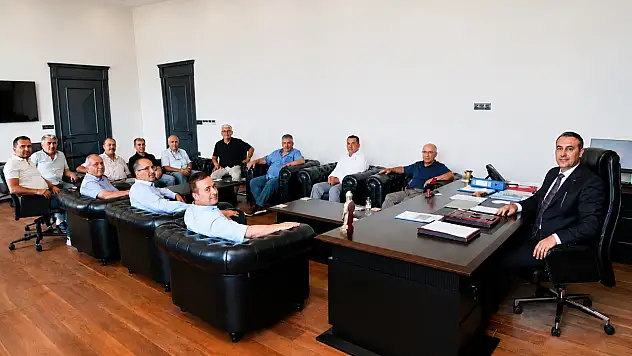 Denizli Ağrılılar Derneği'nden İl Müdürü Ertuğrul Yıldırım'a hayırlı olsun ziyareti