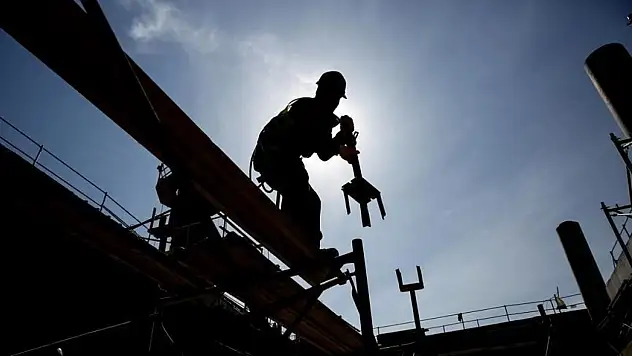Deprem sonrası yeniden yapılanma çeyrek büyümesine nasıl yansıdı?