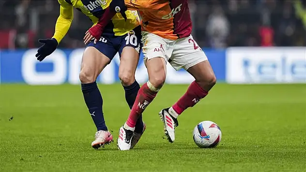 Derbi heyecanı Kadıköy'de: Biletler bugün satışa çıkıyor