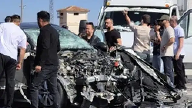 Digor'da Trafik Kazası: 1'i Çocuk 5 Yaralı, Sağlık Durumları İyi