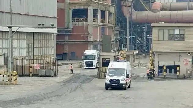 Dilovası'nda işçilerin üzerine çıktığı platform çöktü 3 ölü, 1 ağır yaralı! Ölenler Ağrılı mı? Gözler kimlik bilgilerinde